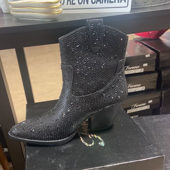 Black Rhinestone Boots‎ - Picture 4 of 5